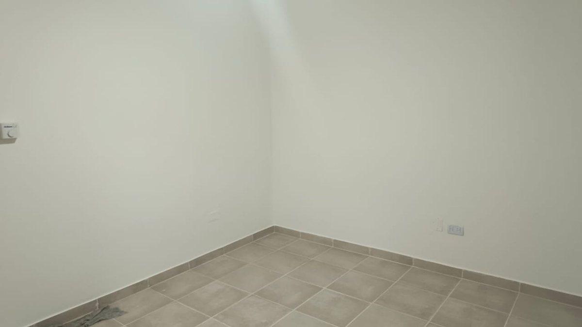 Foto de VENTA DEPTO 2 AMBIENTES CERCA DEL HOSP .ITALIANO, imagen 2