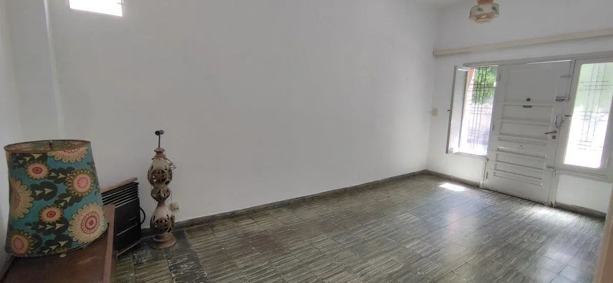 VENTA CASA MULTIFAMILIAR PABLO PODESTA OPORTUNIDAD 2