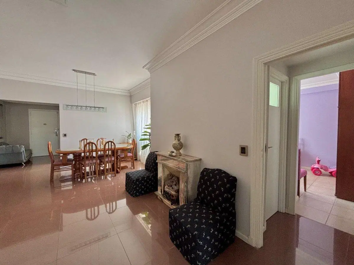 PISO 4 AMBIENTES CON BALCON ALMAGRO 8