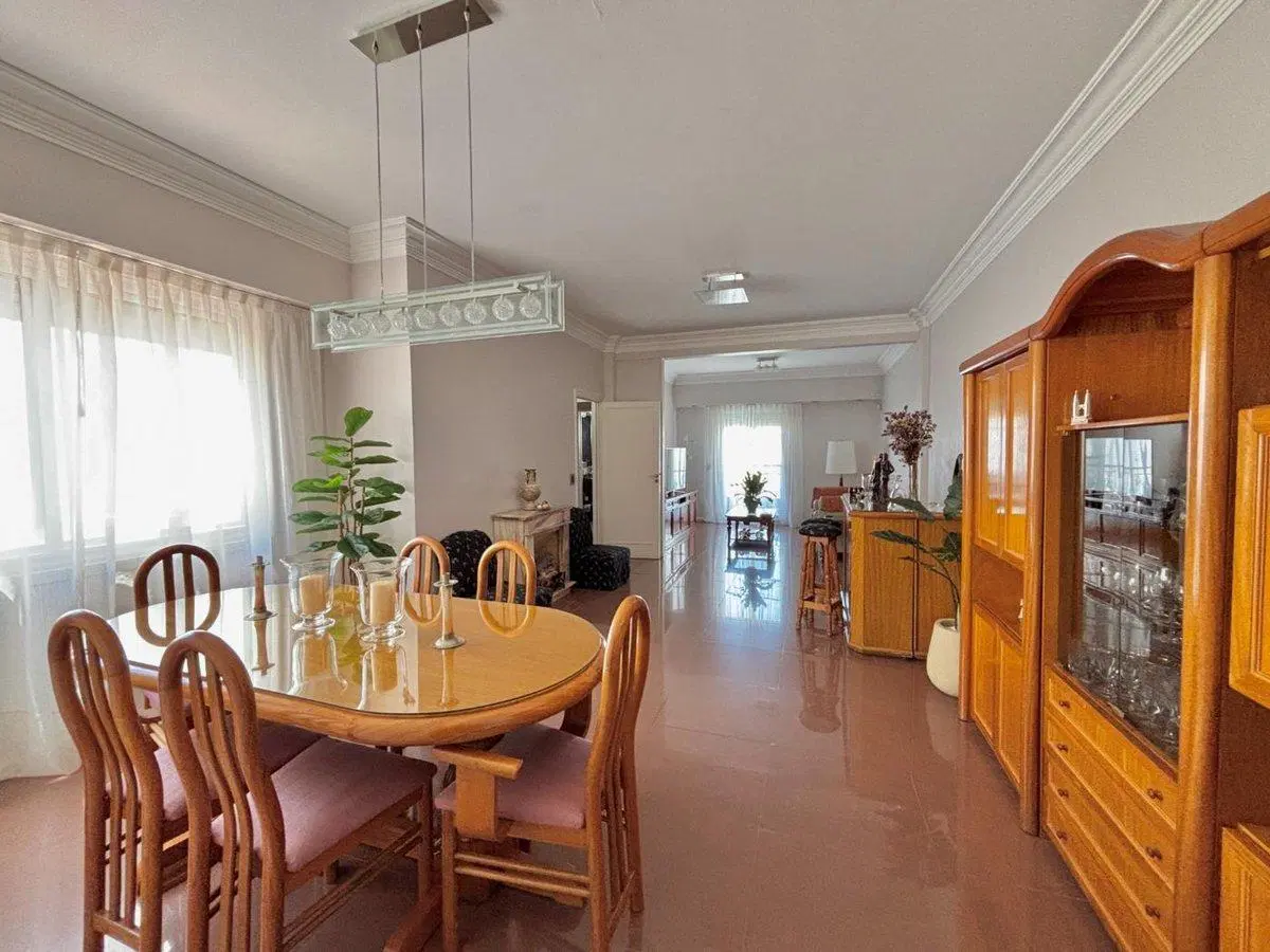 PISO 4 AMBIENTES CON BALCON ALMAGRO 3
