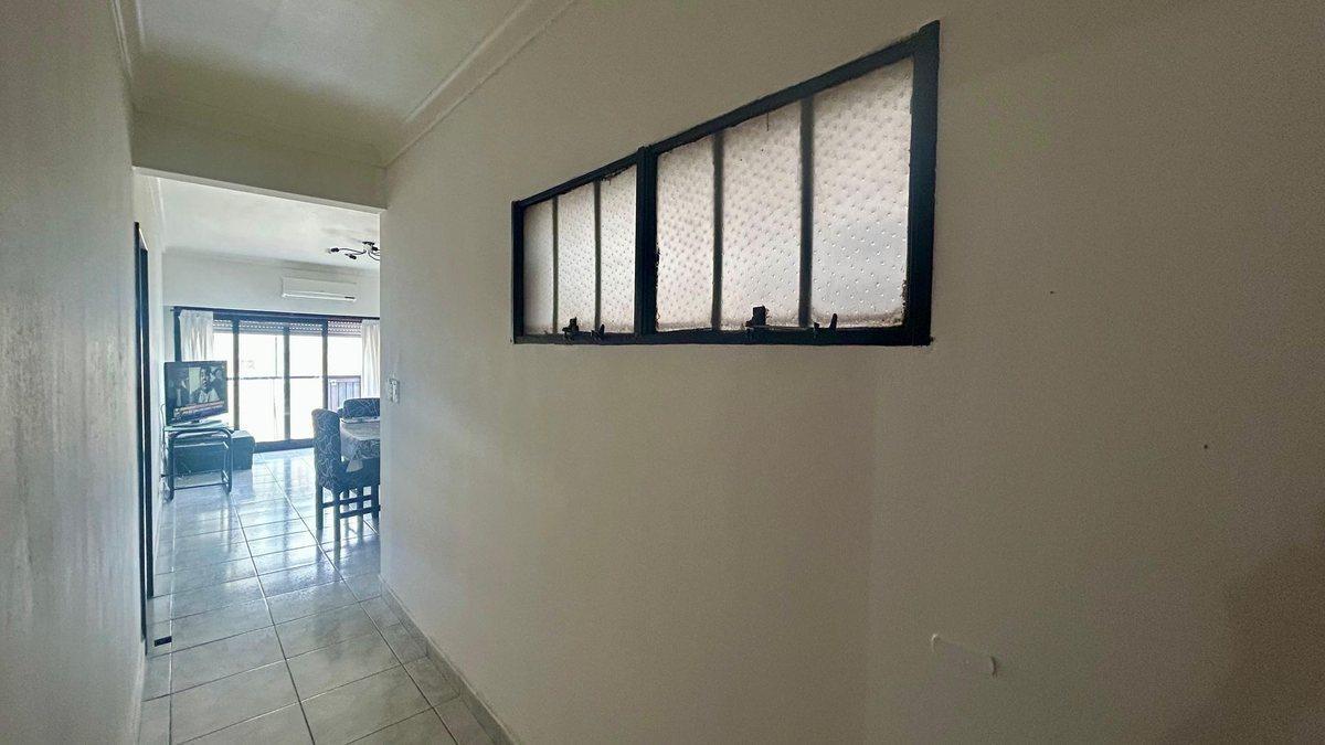 Foto de VENTA DEPARTAMENTO 4 AMBIENTES C/BALCON -BALVANERA, imagen 4