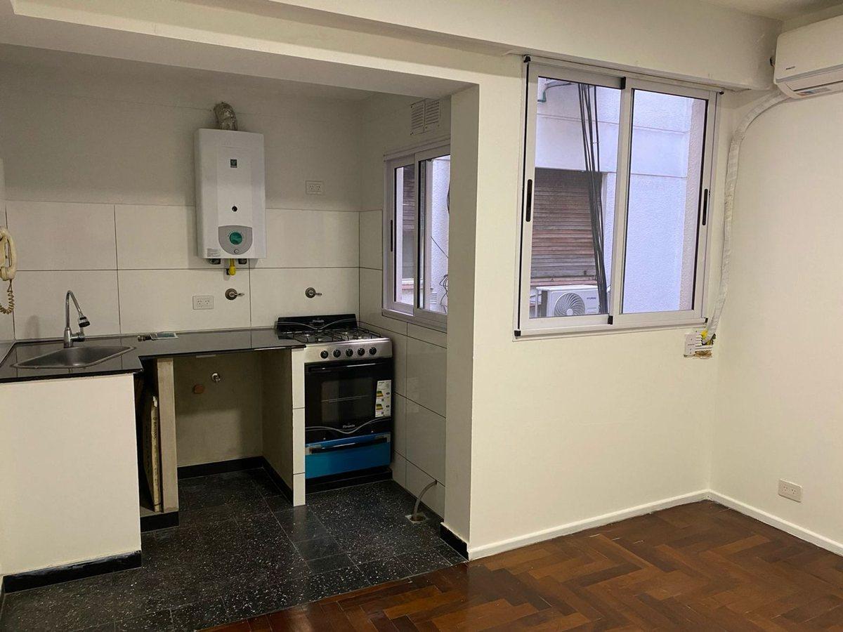 Foto de VENTA 2 AMBIENTES ALMAGRO MEDRANO Y AV RIVADAVIA, imagen 5