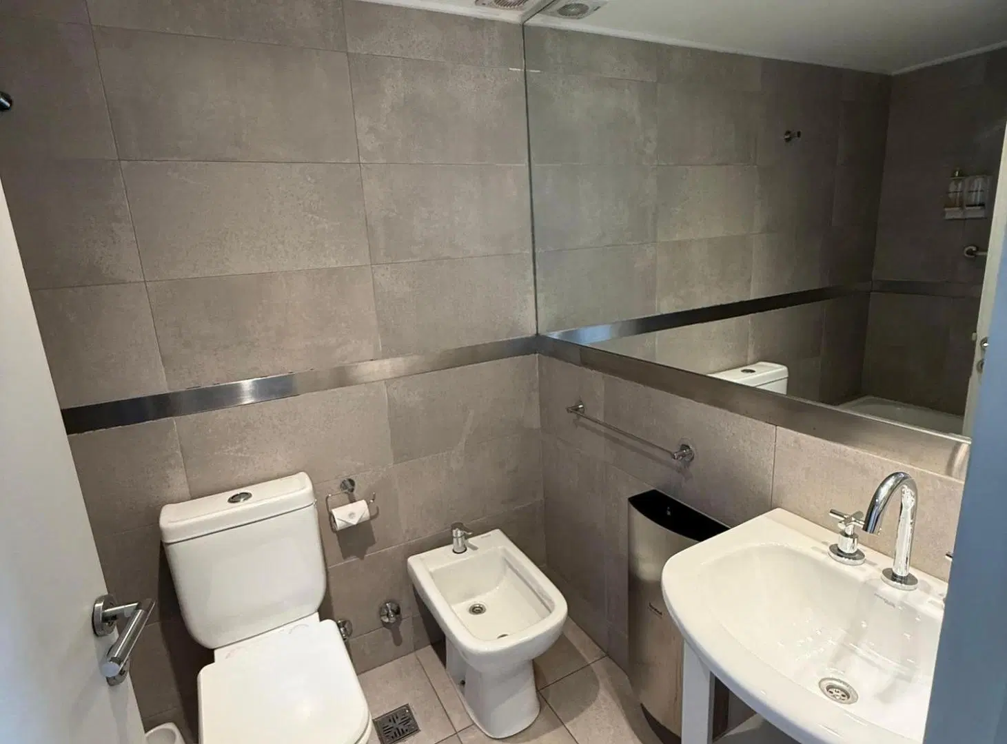 Venta monoambiente con Balcón, Pileta y Gym 5
