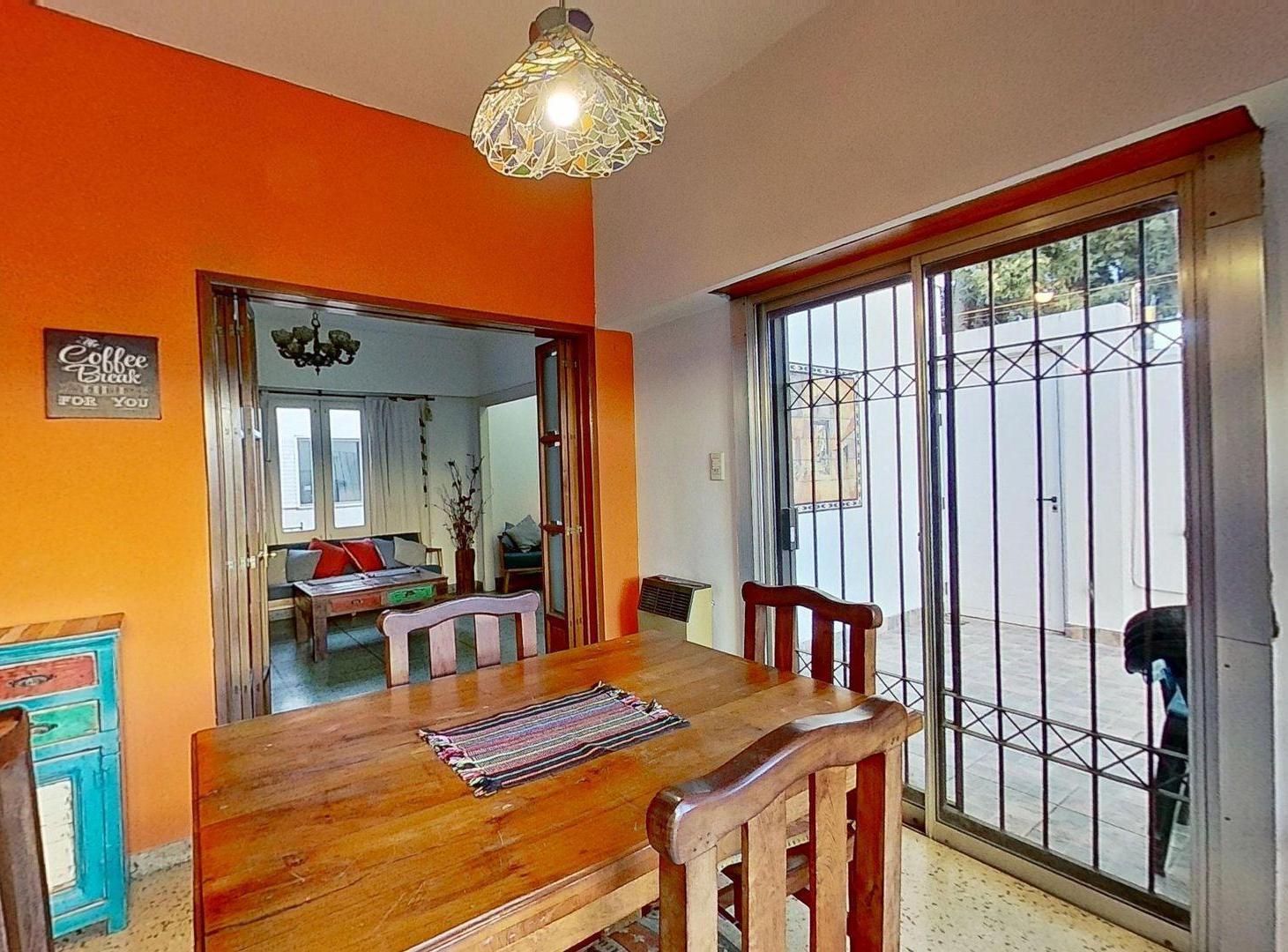 Foto de Casa con Jardín, patio y parrilla en L.del Mirador, imagen 5
