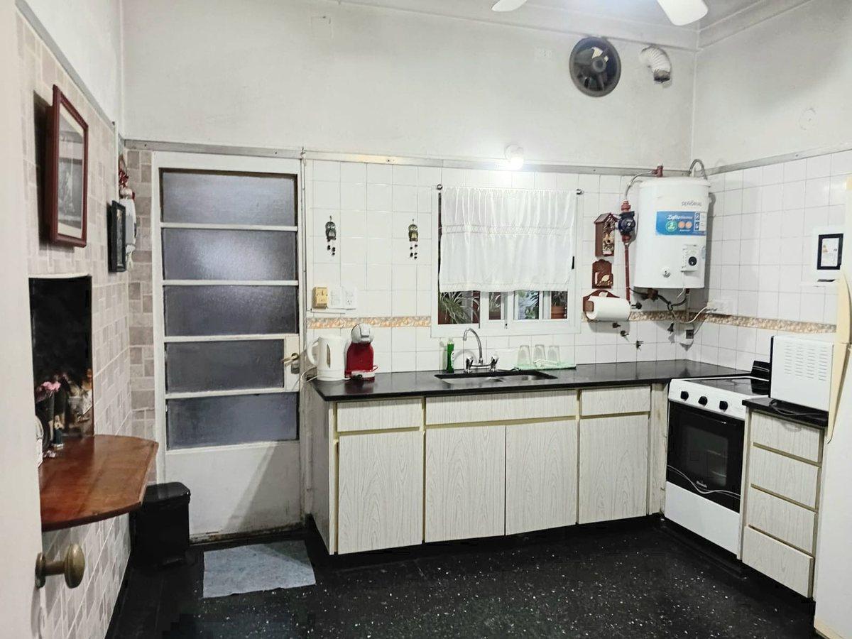 Foto de VENTA PH 4 AMBIENTES DOS ENTRADAS PATERNAL, imagen 4