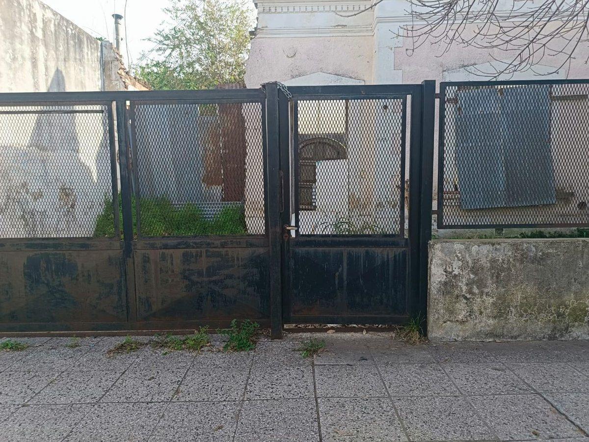 Foto de VENTA TERRENO CENTRO DE LUJAN A 400 MTS BASILICA, imagen 2
