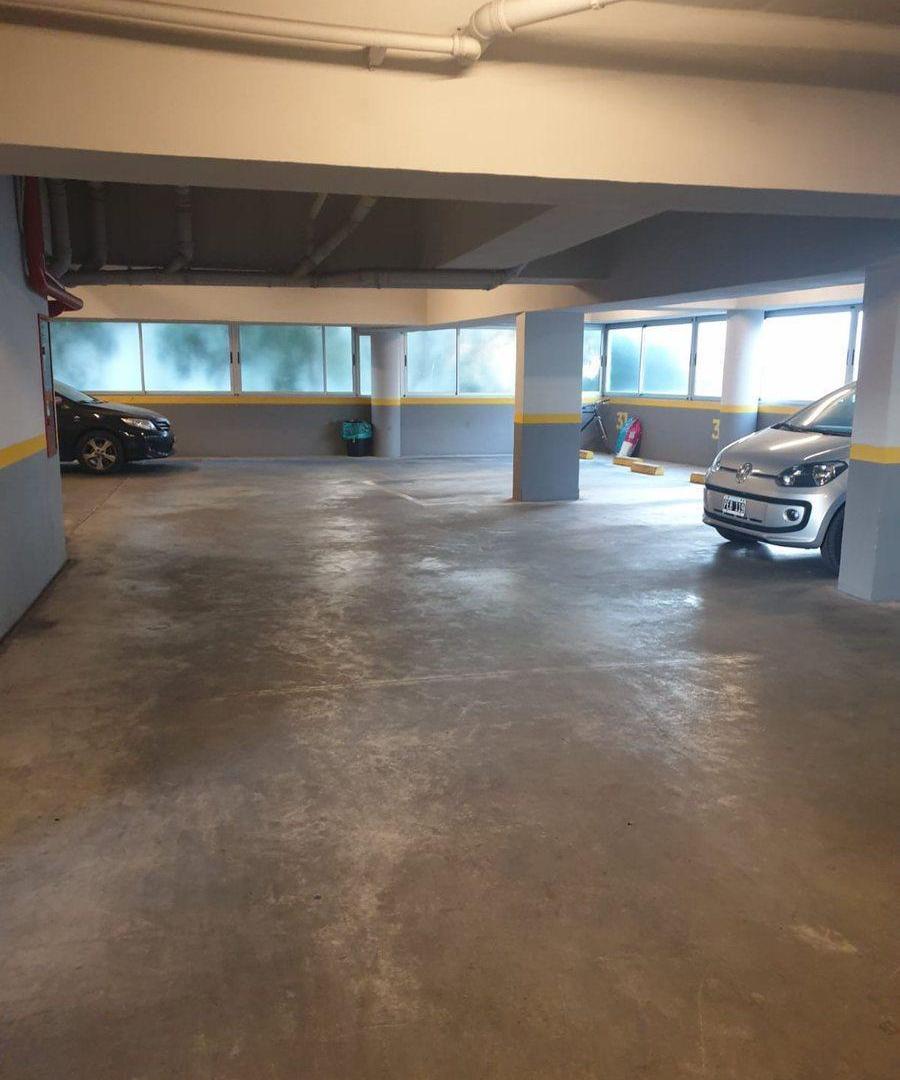 Foto de VENTA COCHERA EXCELENTE UBICACION EN VILLA CRESPO, imagen 2