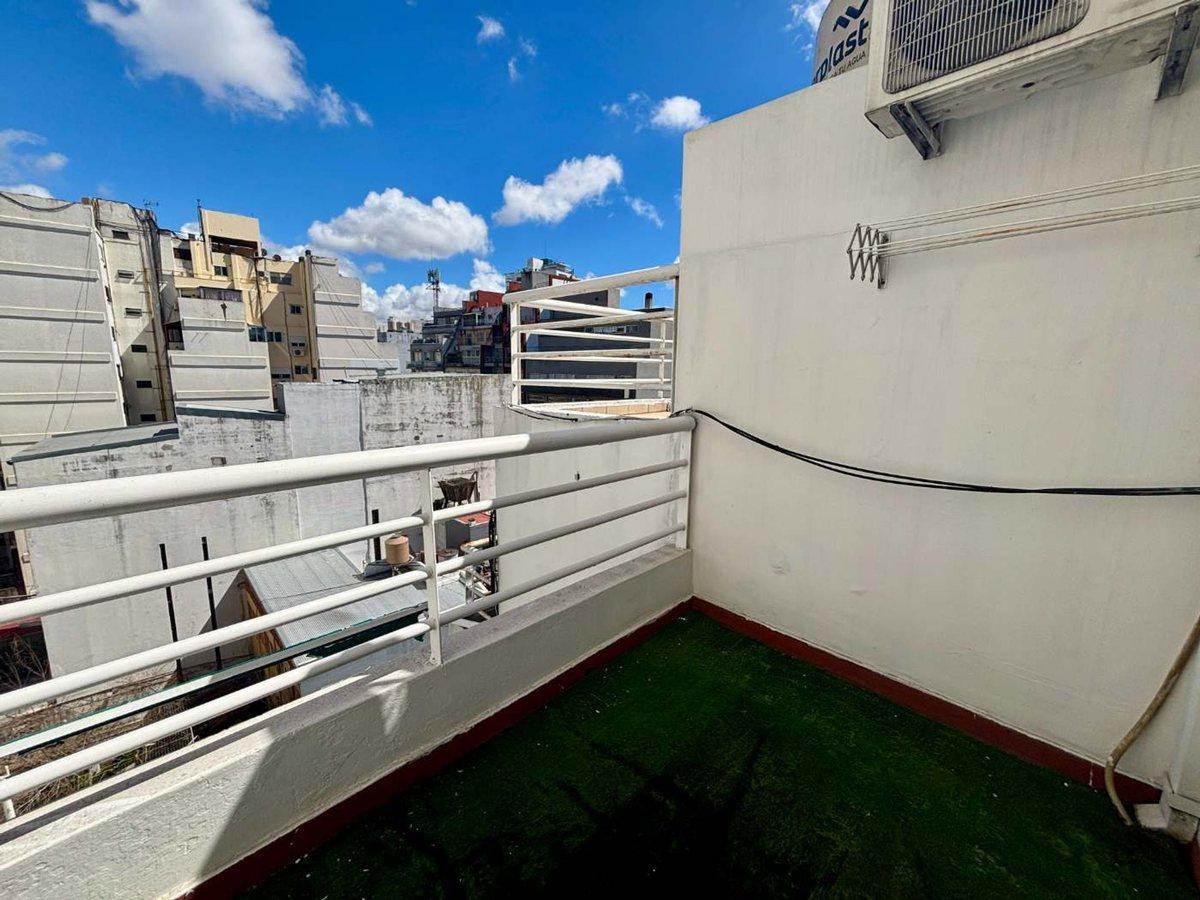Foto de VENTA | Casa en altura | Triplex 3 Amb | PALERMO, imagen 4