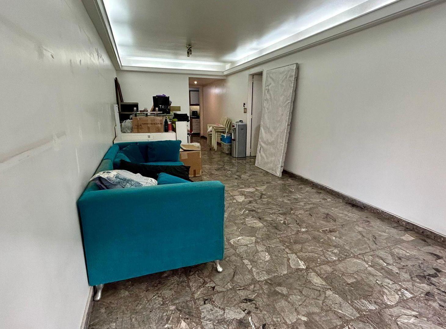 Foto de VENTA DPTO 4 AMBIENTES + DEPENDENCIA + COCHERA, imagen 4