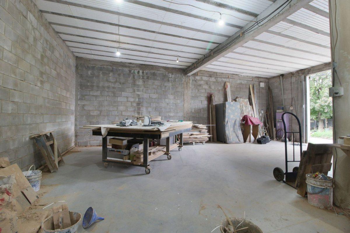 Foto de VENTA PILAR GALPON/TALLER TERRENO PROPIO, imagen 3