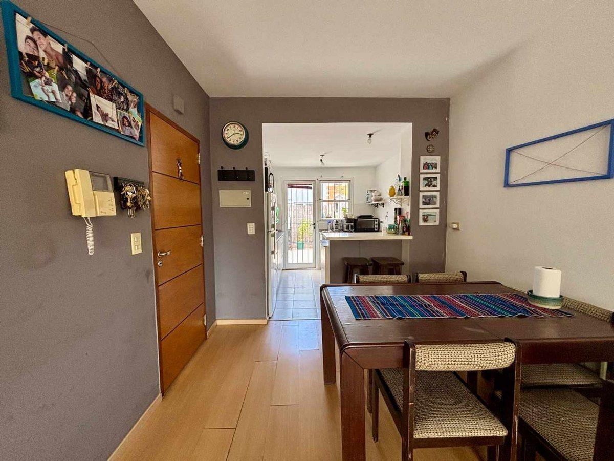 Foto de 3 AMBIENTES CON COCHERA/ BAULERA PATIO Y BALCON, imagen 2