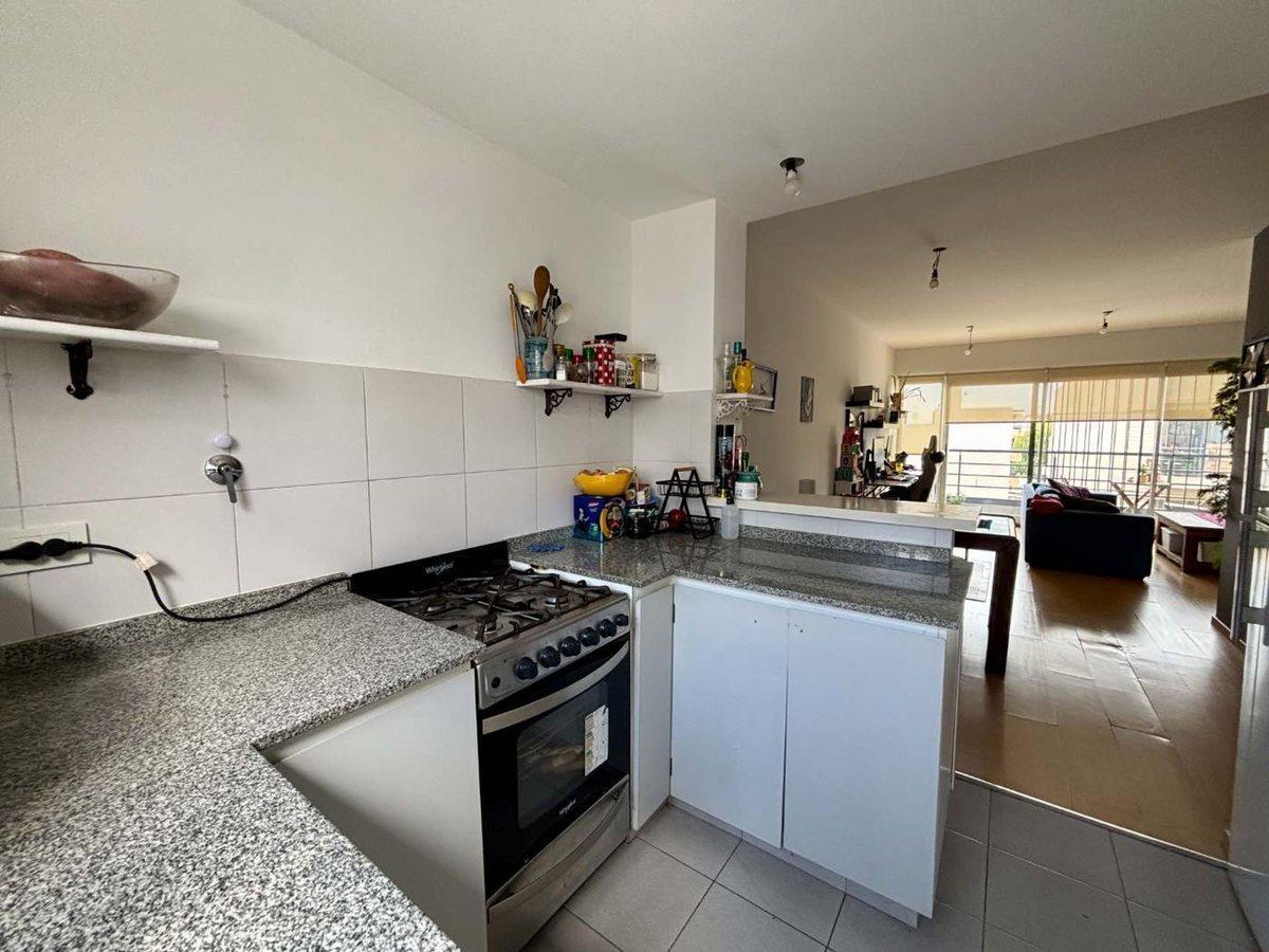 Foto de 3 AMBIENTES CON COCHERA/ BAULERA PATIO Y BALCON, imagen 4