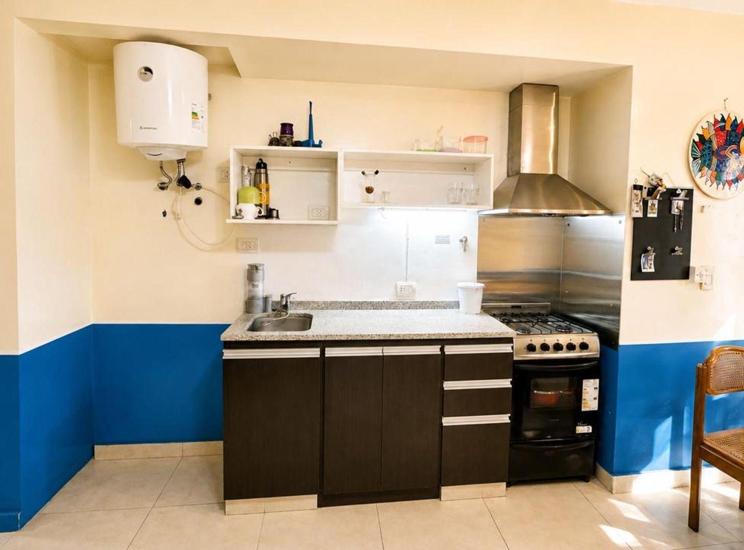 Foto de DEPARTAMENTO 2 AMB CON BALCON Y TOILETTE - ALMAGRO, imagen 1