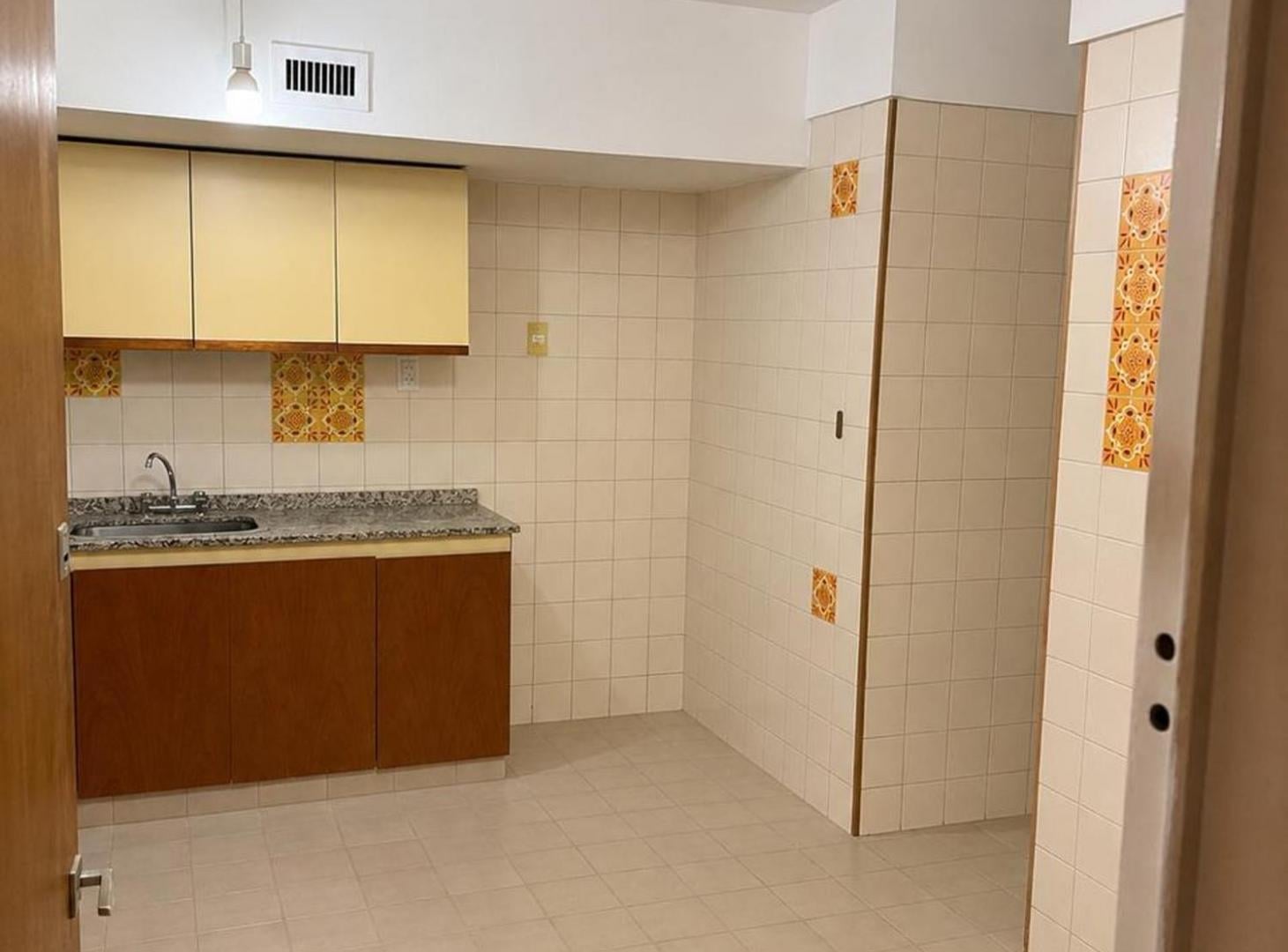 Foto de Venta Semi piso 4 Ambientes con patio, imagen 4