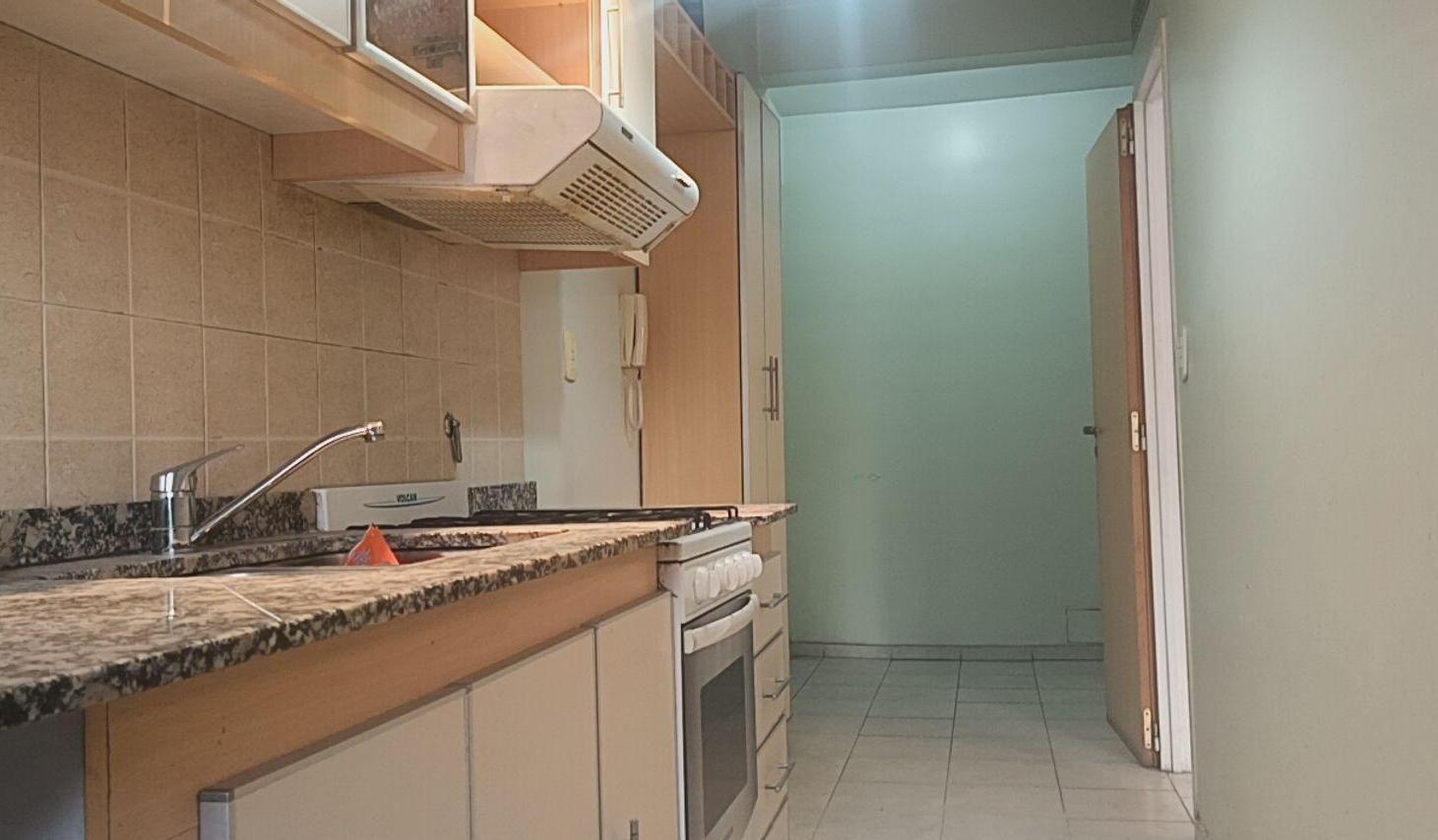 Foto de VENTA DEPTO 2 AMBIENTES EN ALMAGRO IMPECABLE, imagen 2