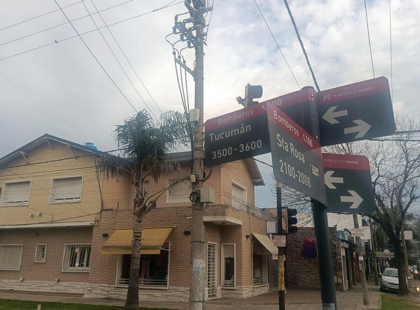 Foto de VENTA LOCAL EN CASTELAR CENTRO COMERCIAL PRINCIPAL, imagen 4