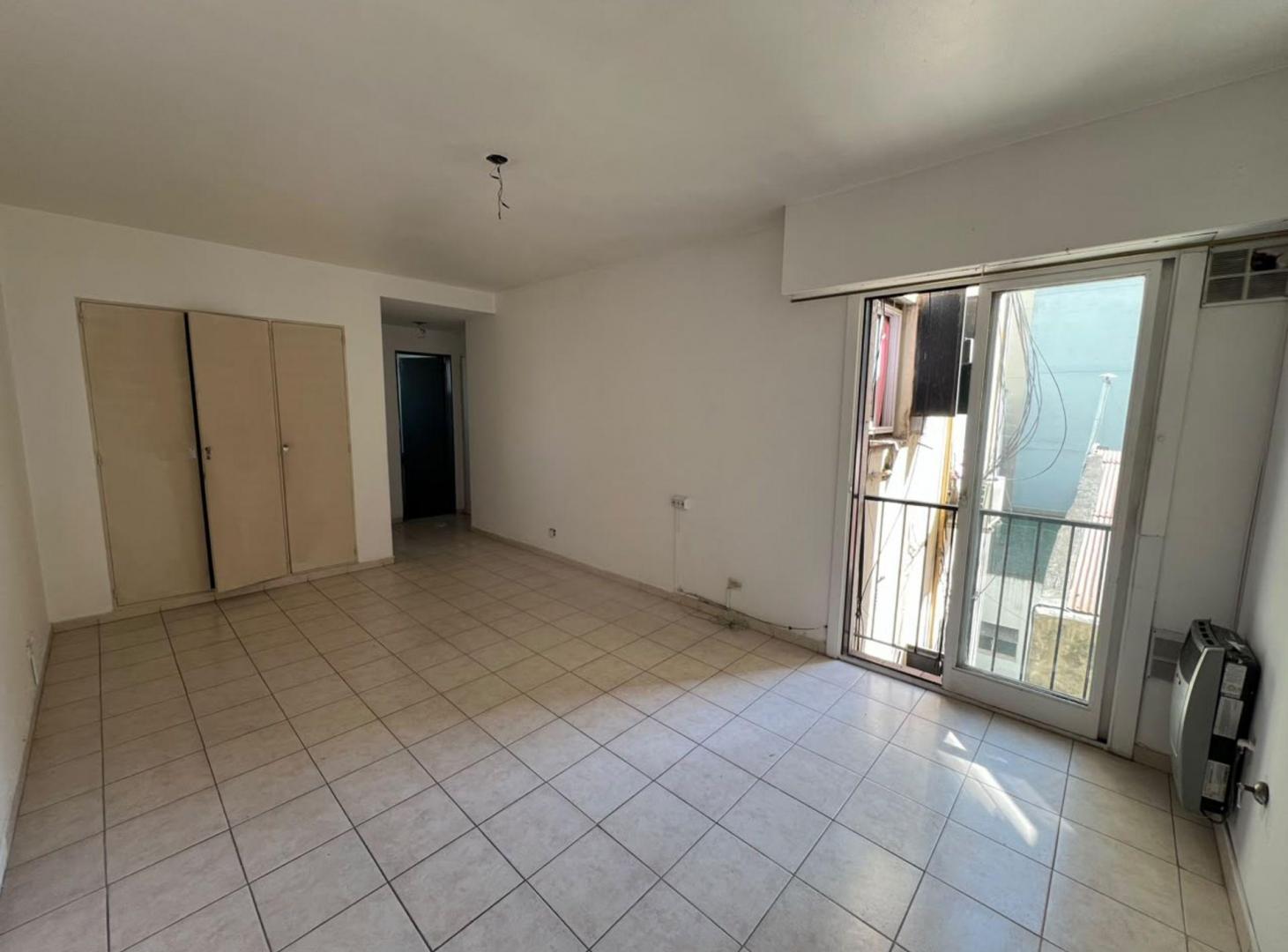 Foto de VENTA MONOAMBIENTE EN ALMAGRO CERCA HOSP. ITALIANO, imagen 1