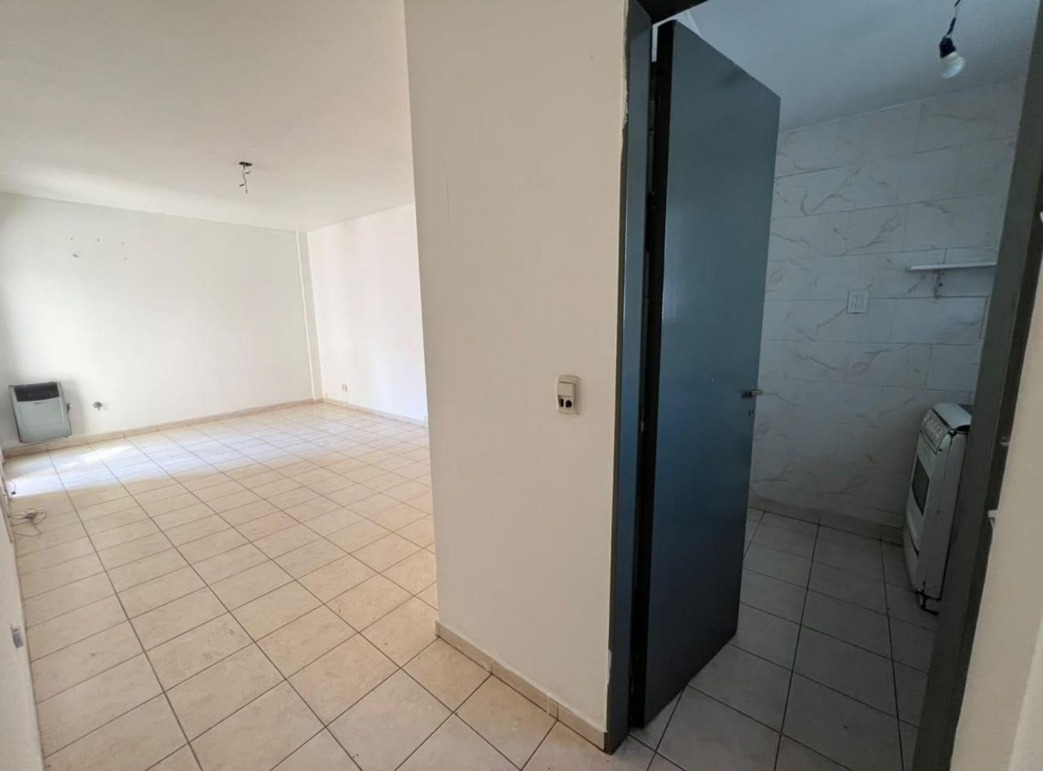 Foto de VENTA MONOAMBIENTE EN ALMAGRO CERCA HOSP. ITALIANO, imagen 3