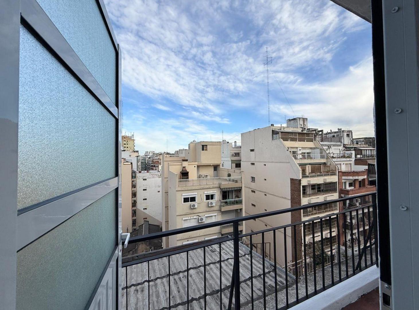 Foto de VENTA DEPARTAMENTO 2 AMBIENTES EN ALMAGRO., imagen 1