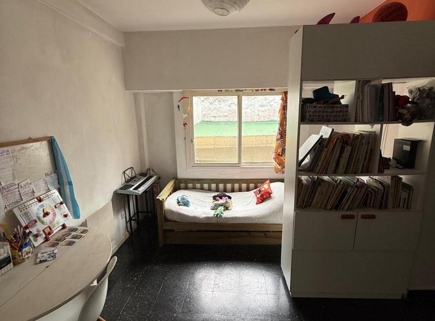 Foto de VENTA PH 2 AMBIENTES 1 PISO POR ESCALERA LUMINOSO, imagen 4