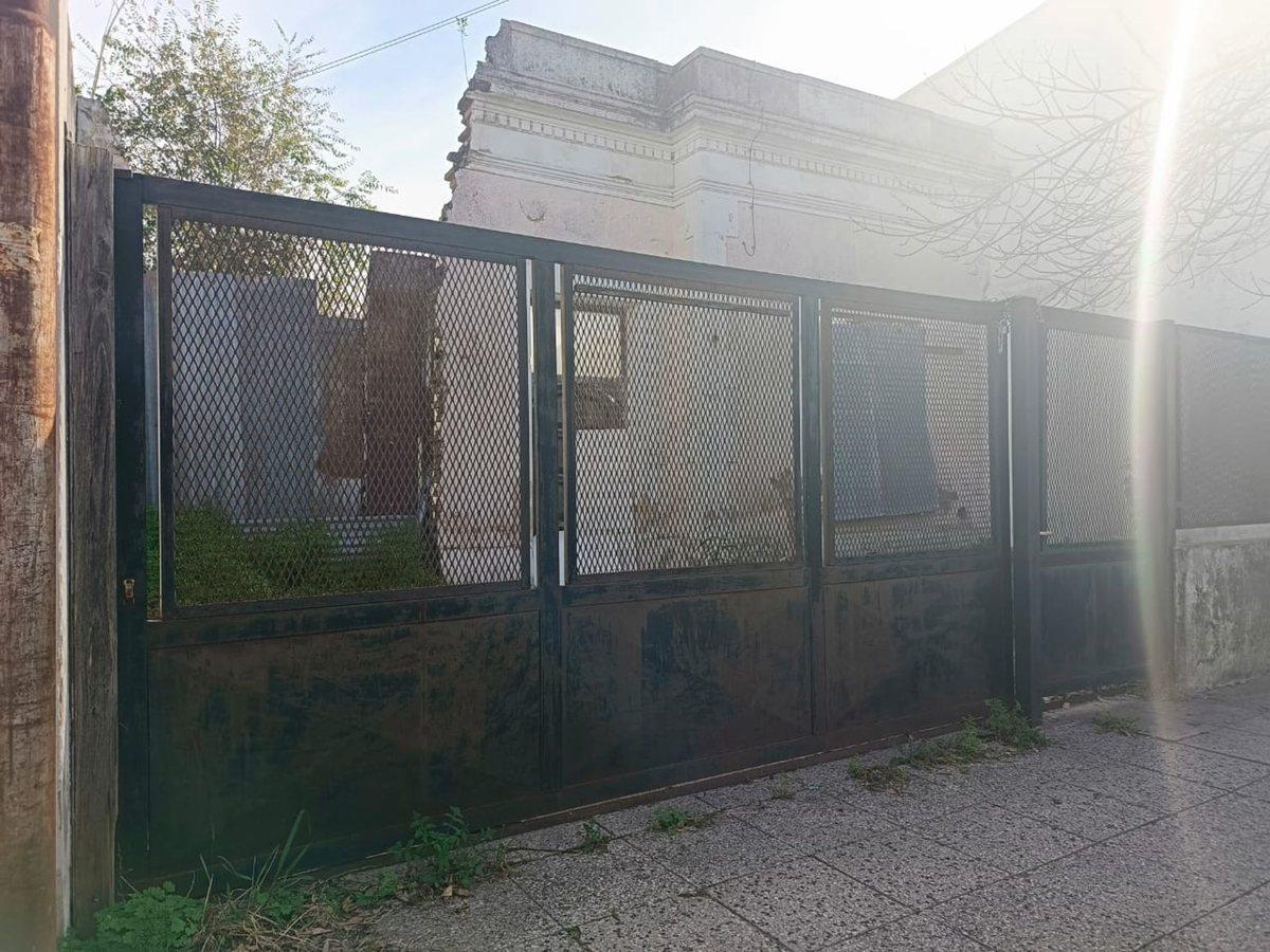 Foto de VENTA TERRENO CENTRO DE LUJAN A 400 MTS BASILICA, imagen 5