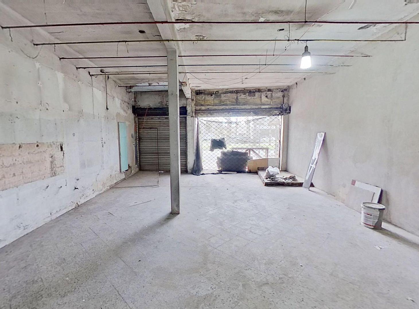 Foto de LOCAL COMERCIAL SOBRE AV. MITRE | AVELLANEDA, imagen 4