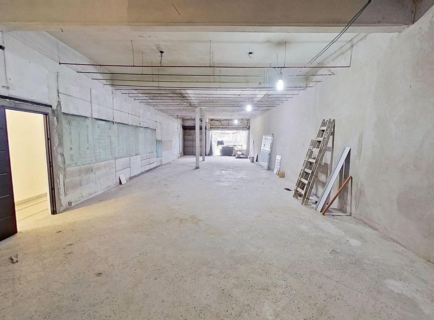 Foto de LOCAL COMERCIAL SOBRE AV. MITRE | AVELLANEDA, imagen 3