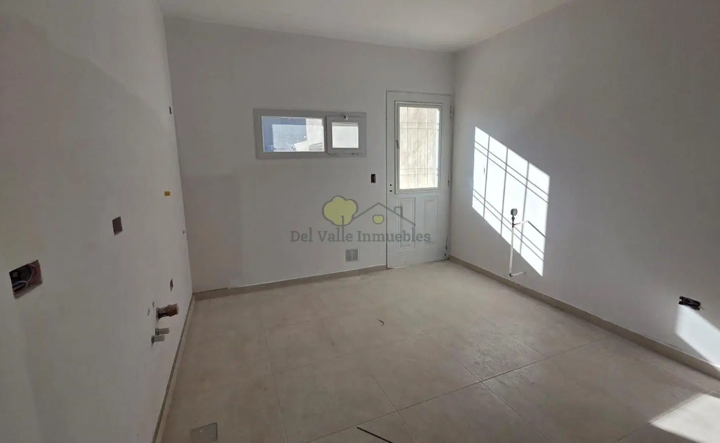 PH tipo casa en Plottier Barrio Venezia, a estrenar 8