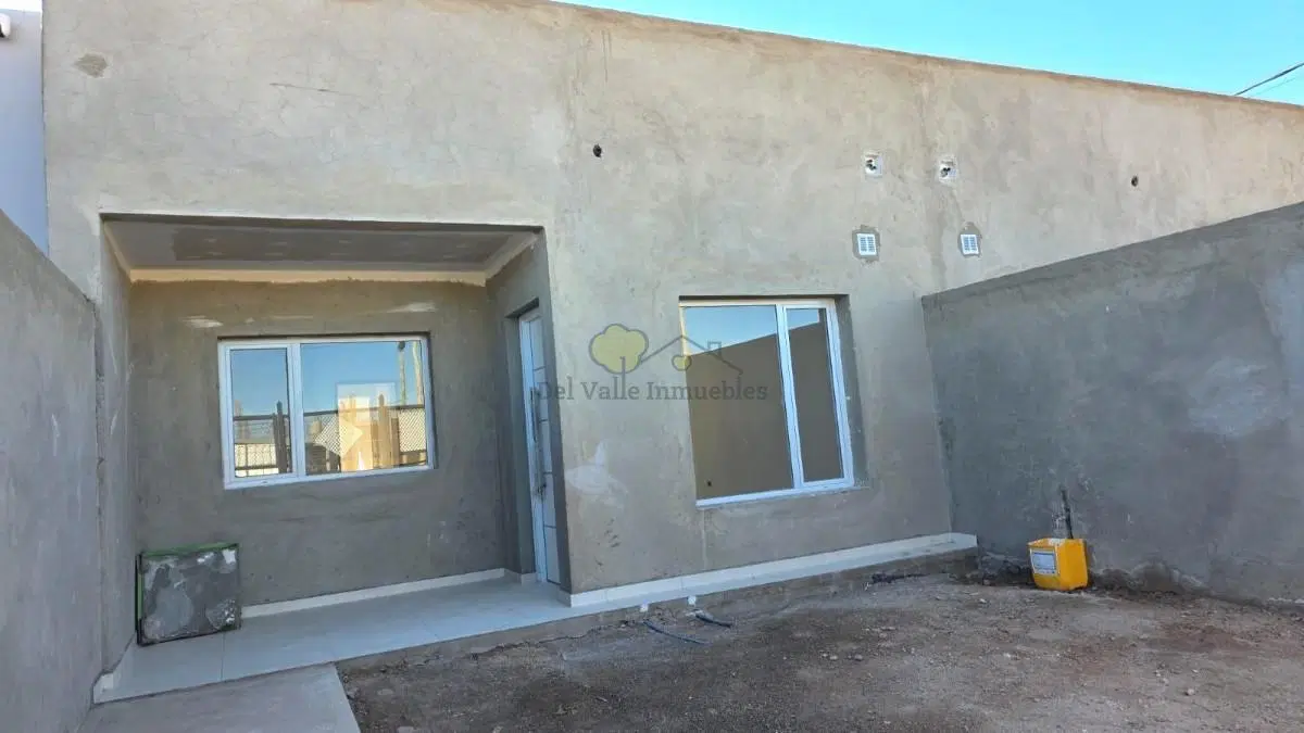 PH tipo casa en Plottier Barrio Venezia, a estrenar 5