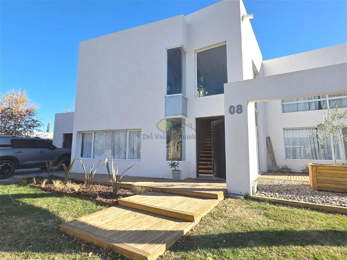 Casa barrio Cerrado 4 dormitorios Plottier 4