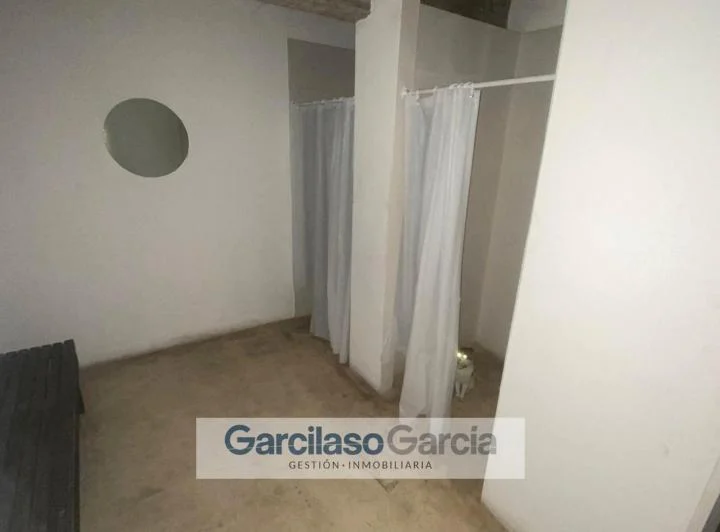 Local  en Alquiler en Ituzaingó, G.B.A. Zona Oeste, Argentina 4