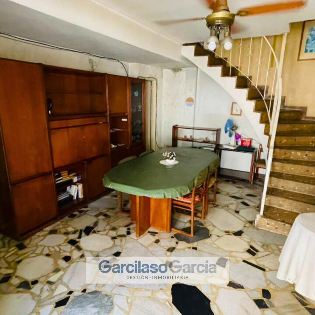 Casa Dúplex en Venta en Castelar, Morón, G.B.A. Zona Oeste