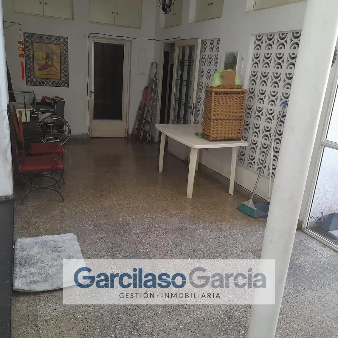 Casa  en Venta en Morón,  G.B.A. Zona Oeste 3