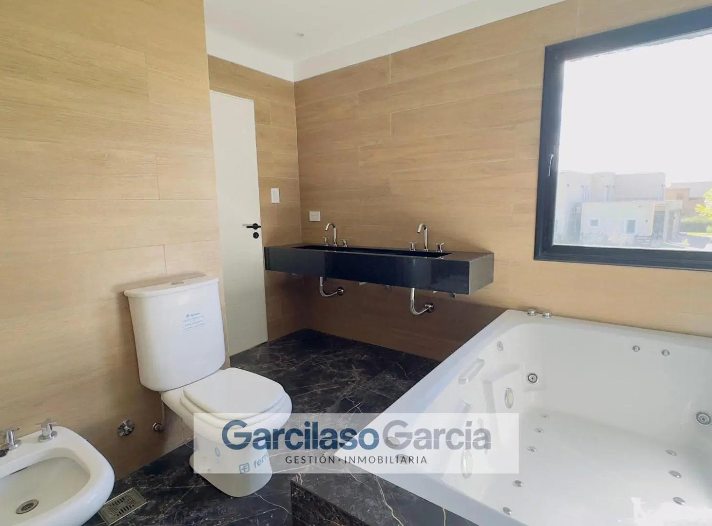 Casa  en Alquiler en General Rodríguez, G.B.A. Zona Oeste, Argentina 4