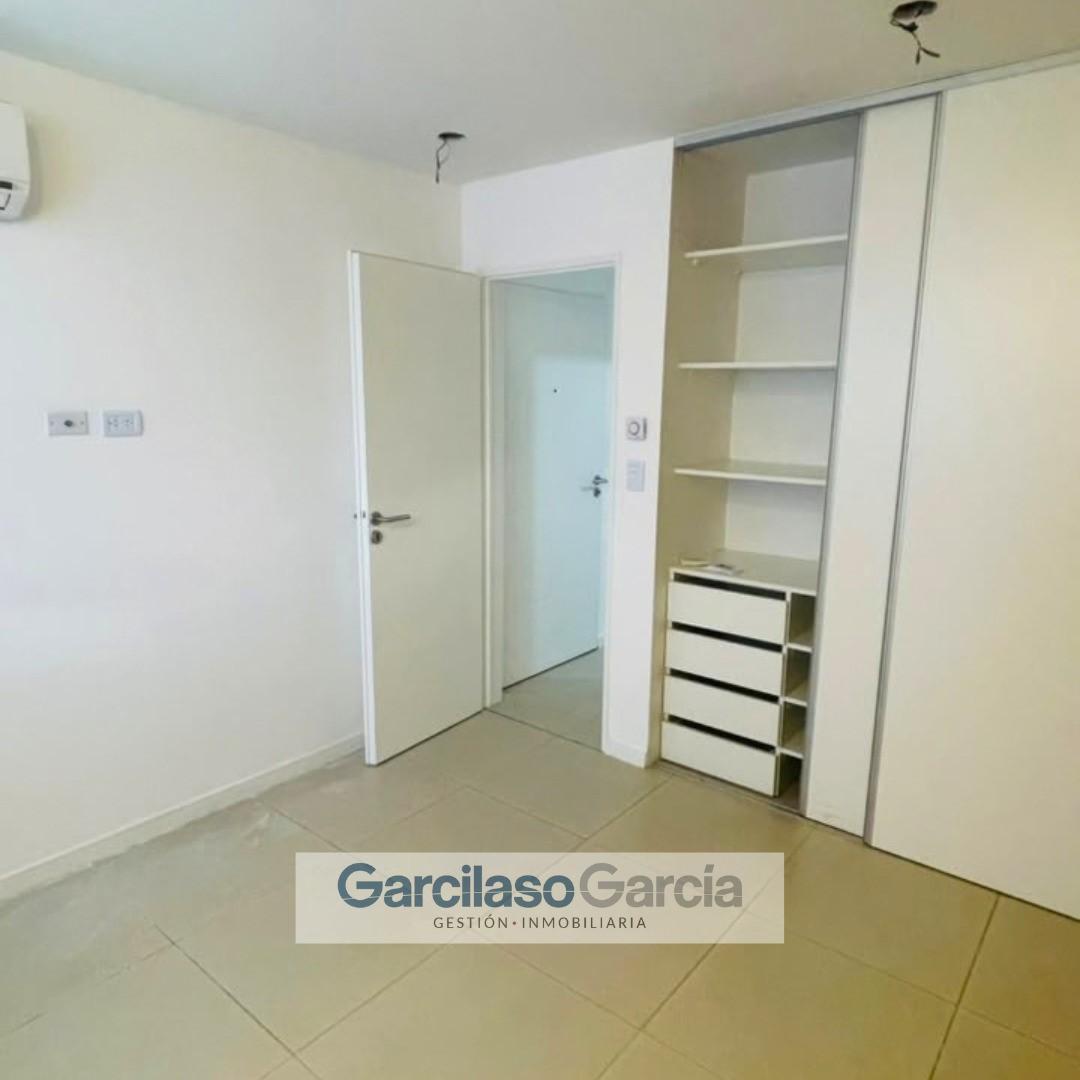 Foto de Departamento en Alquiler en Castelar, Morón, G.B.A. Zona Oeste, imagen 4