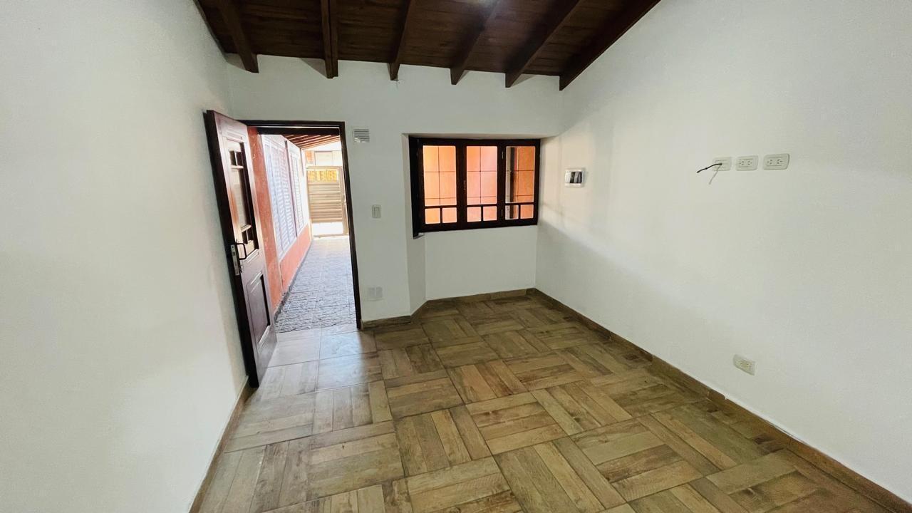 Foto de Casa Dúplex en Venta en Ituzaingó, G.B.A. Zona Oeste, Argentina, imagen 3