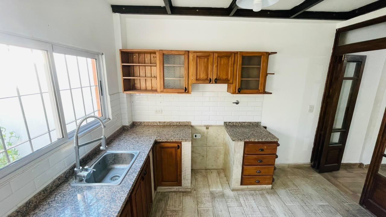 Foto de Casa Dúplex en Venta en Ituzaingó, G.B.A. Zona Oeste, Argentina, imagen 5
