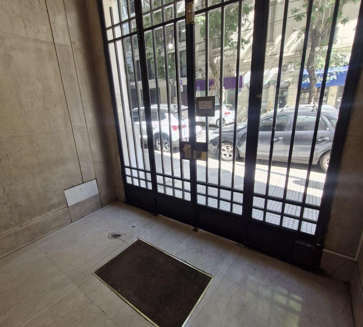 Foto de Excelente piso de 6 ambientes a la venta en Recoleta, imagen 5