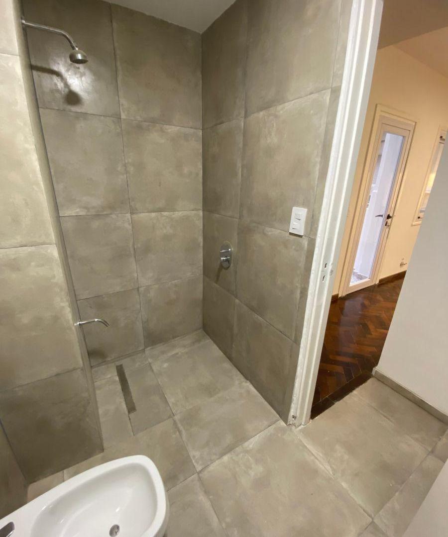 Departamento 2 ambientes renovado a nuevo a la venta en Caballito
