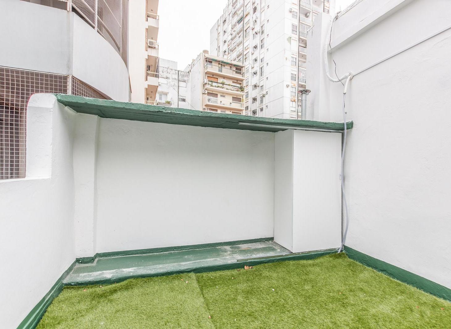 Foto de Departamento con patio en venta recoleta, imagen 3