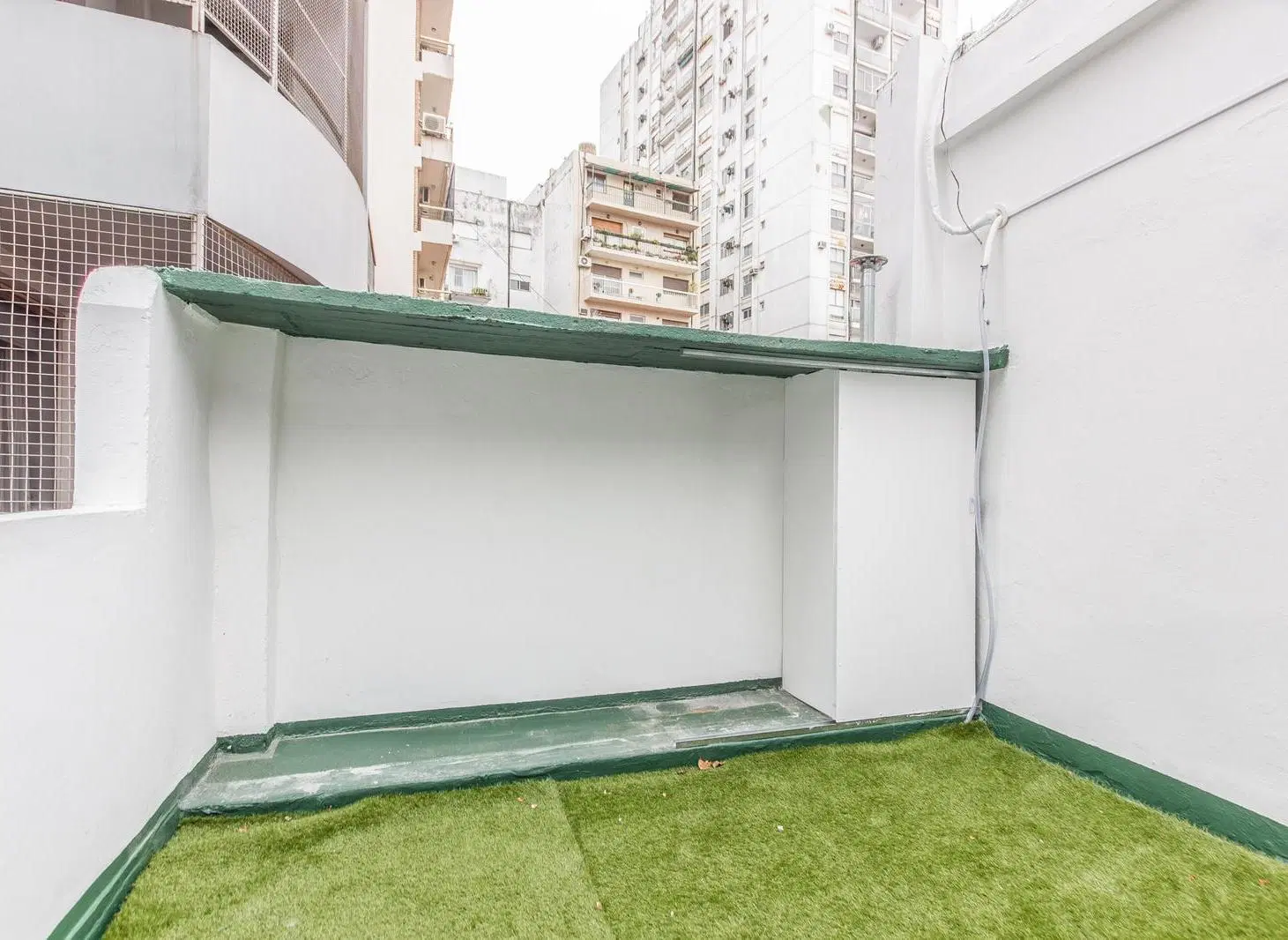 Departamento con patio en venta recoleta 2