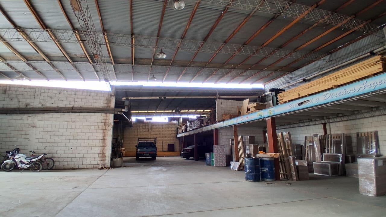 Foto de VENTA GALPON + CASA Bº Yofre H, imagen 3