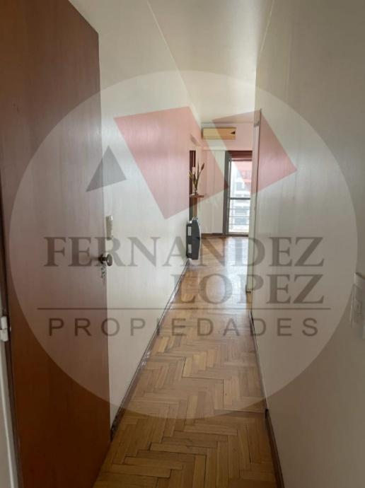 Excelente Semipiso 2 1/2 Ambientes con Cochera Semi Cubierta y Baulera 5