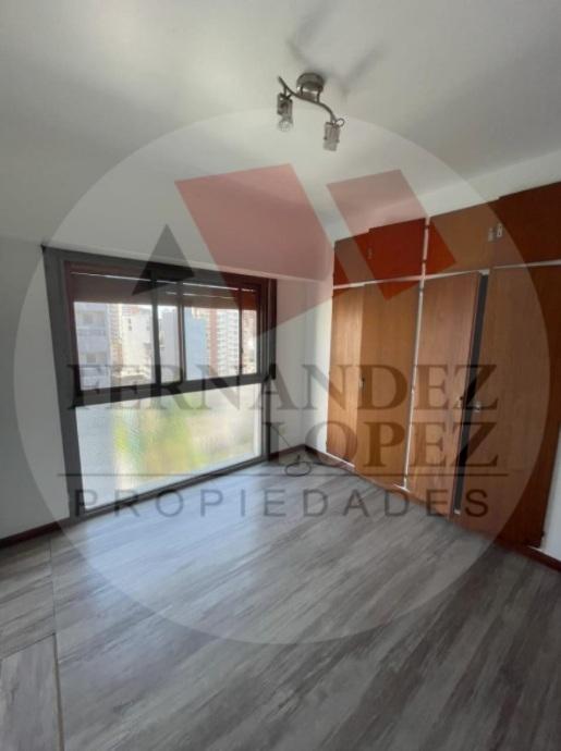 Excelente Semipiso 2 1/2 Ambientes con Cochera Semi Cubierta y Baulera 3
