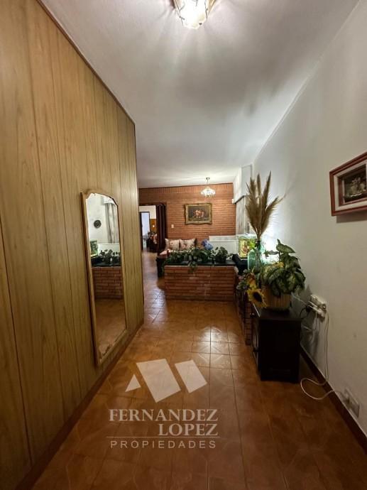 Casa de 5 Ambientes en Excelente Ubicacion 5