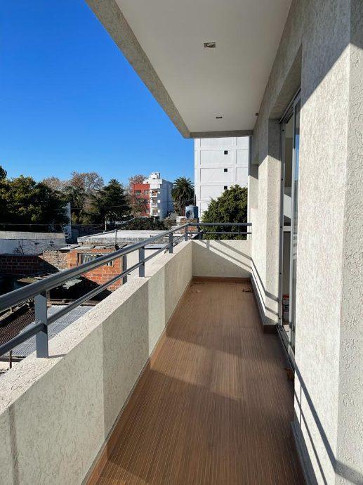 Excelente Departamento 2 Ambientes 4