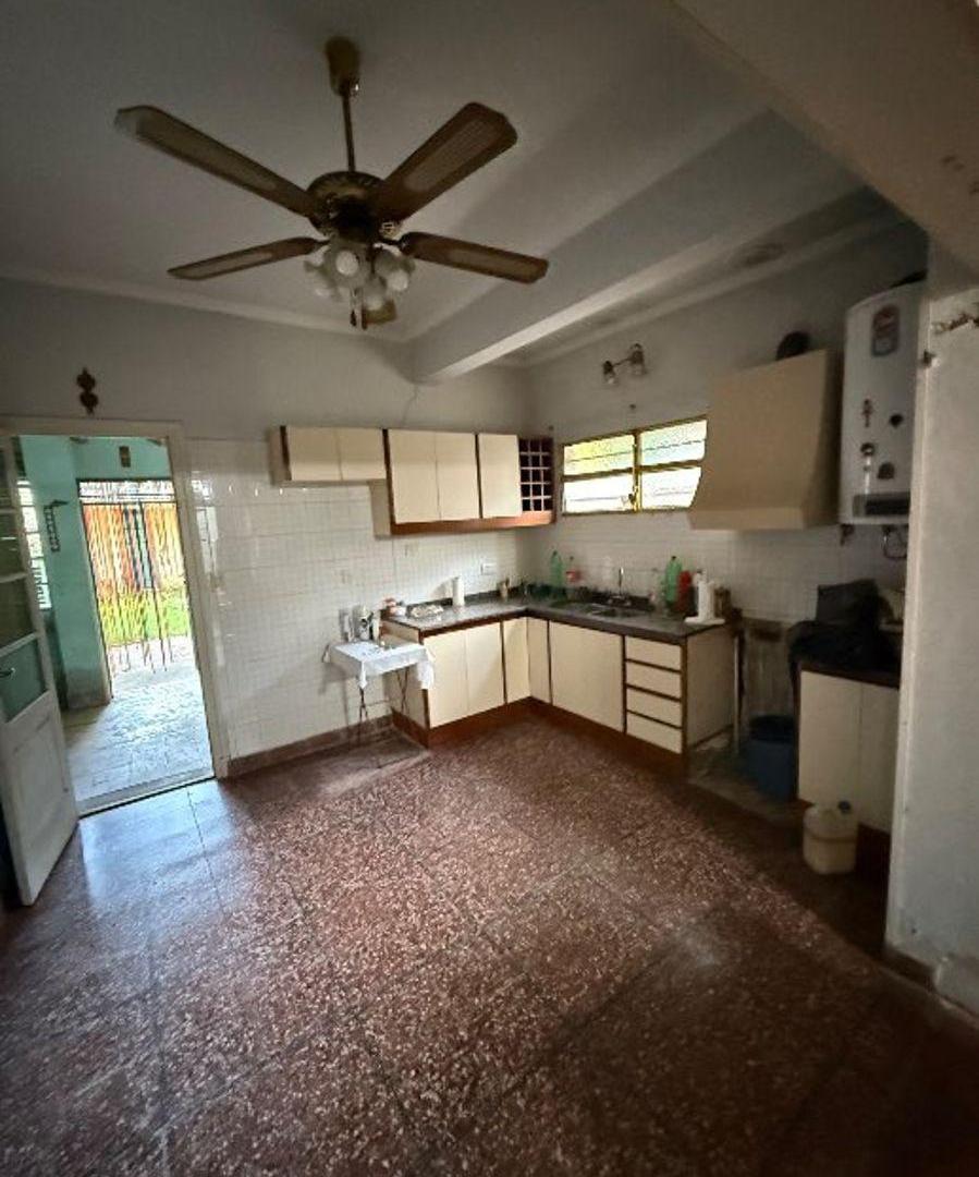 Foto de Casa a refaccionar sobre lote de 10 x 28, imagen 4