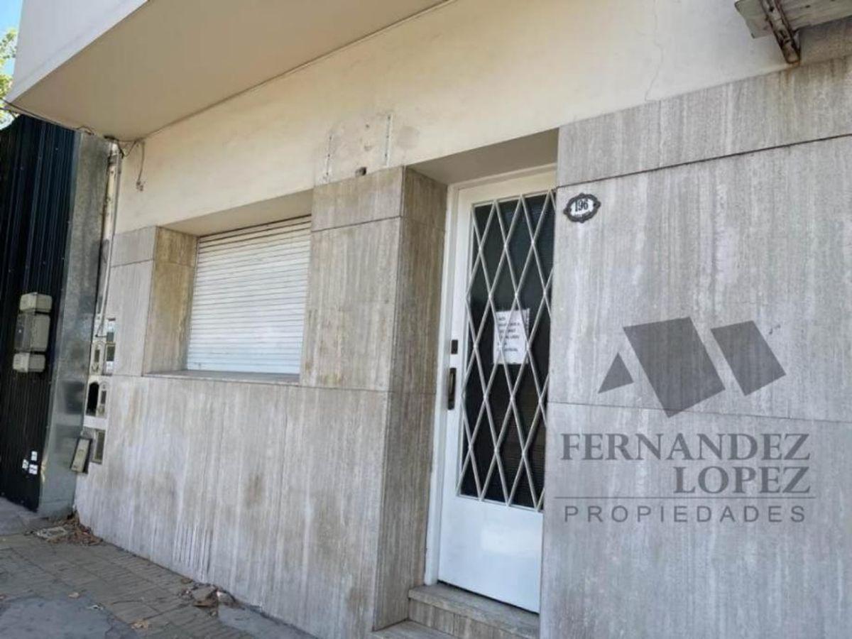 "Exclusivo uso profesional o comercial"