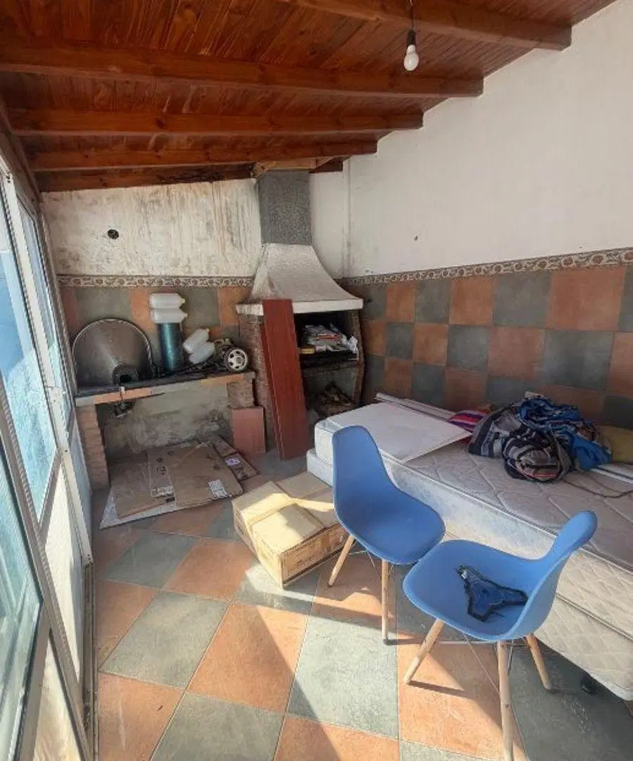 Dúplex 4 Ambientes con Cochera, Patio y Quincho 8
