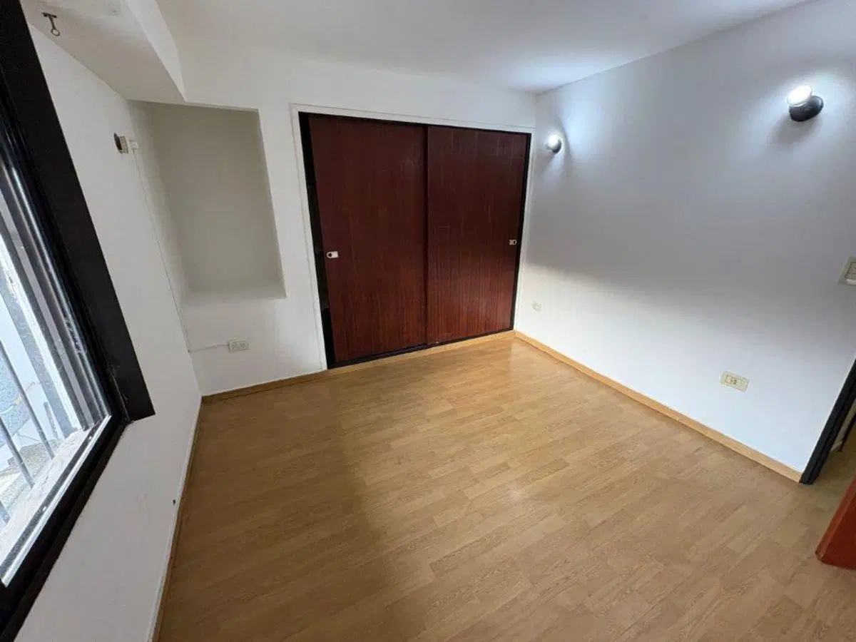 Excelente depto 3 ambientes tipo duplex 4